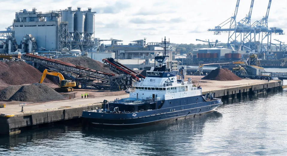 Damen Services industrial scene
